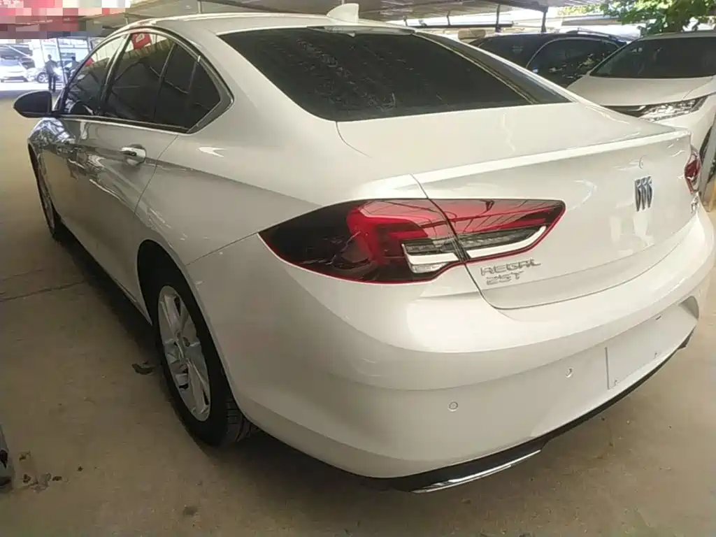 Buick Regal — миниатюра 5