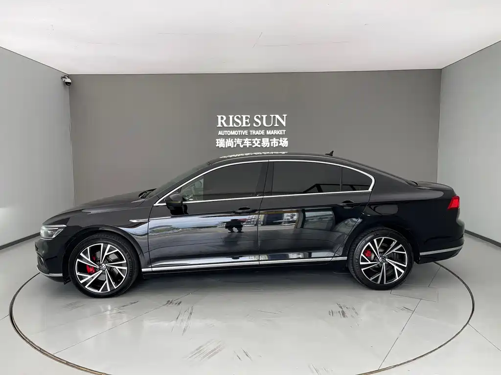 Volkswagen Magotan — миниатюра 7