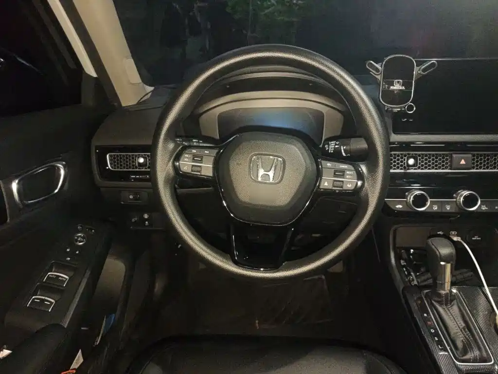 Honda Civic — миниатюра 6