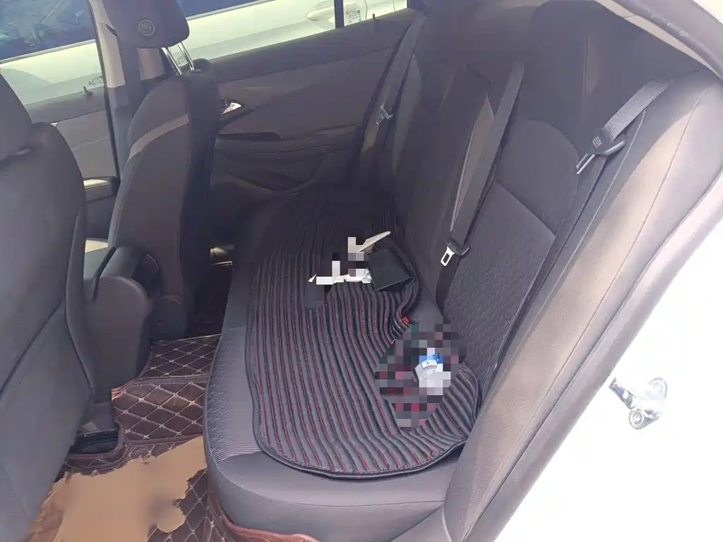 Chevrolet Malibu — миниатюра 15
