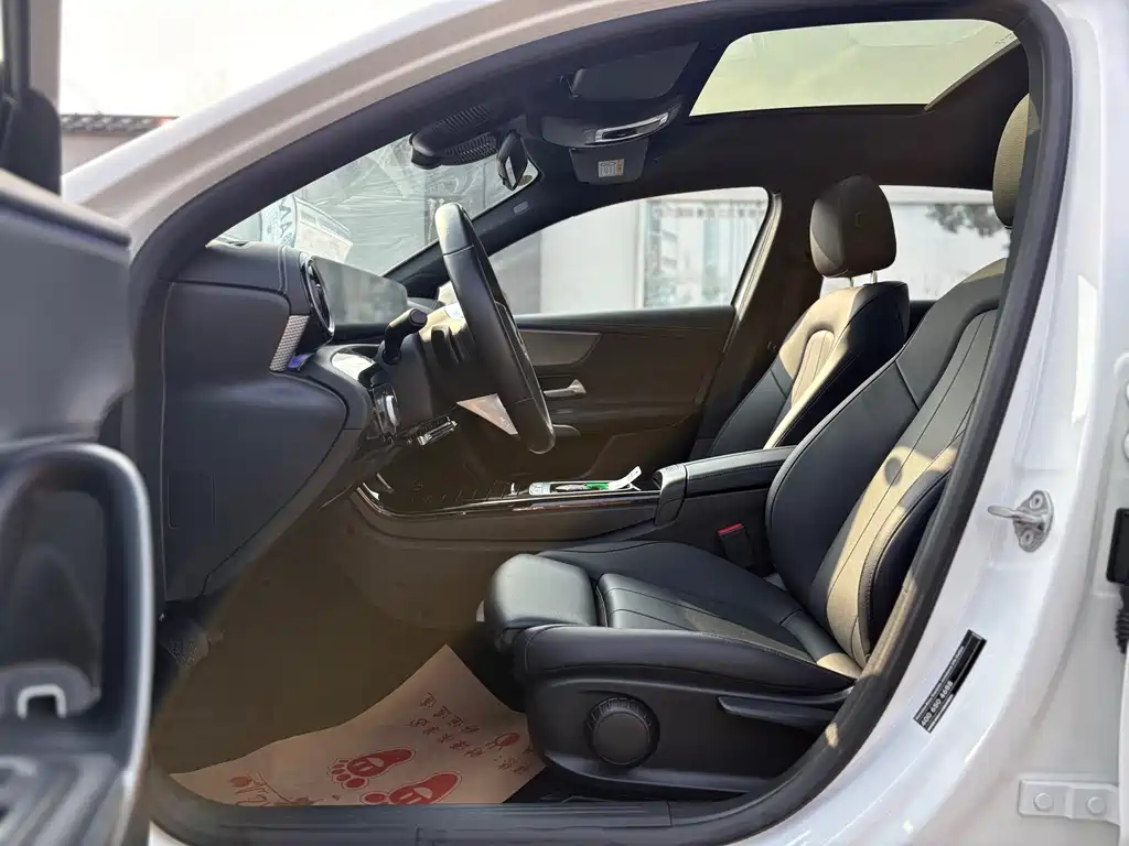 MERCEDES-BENZ A CLASS