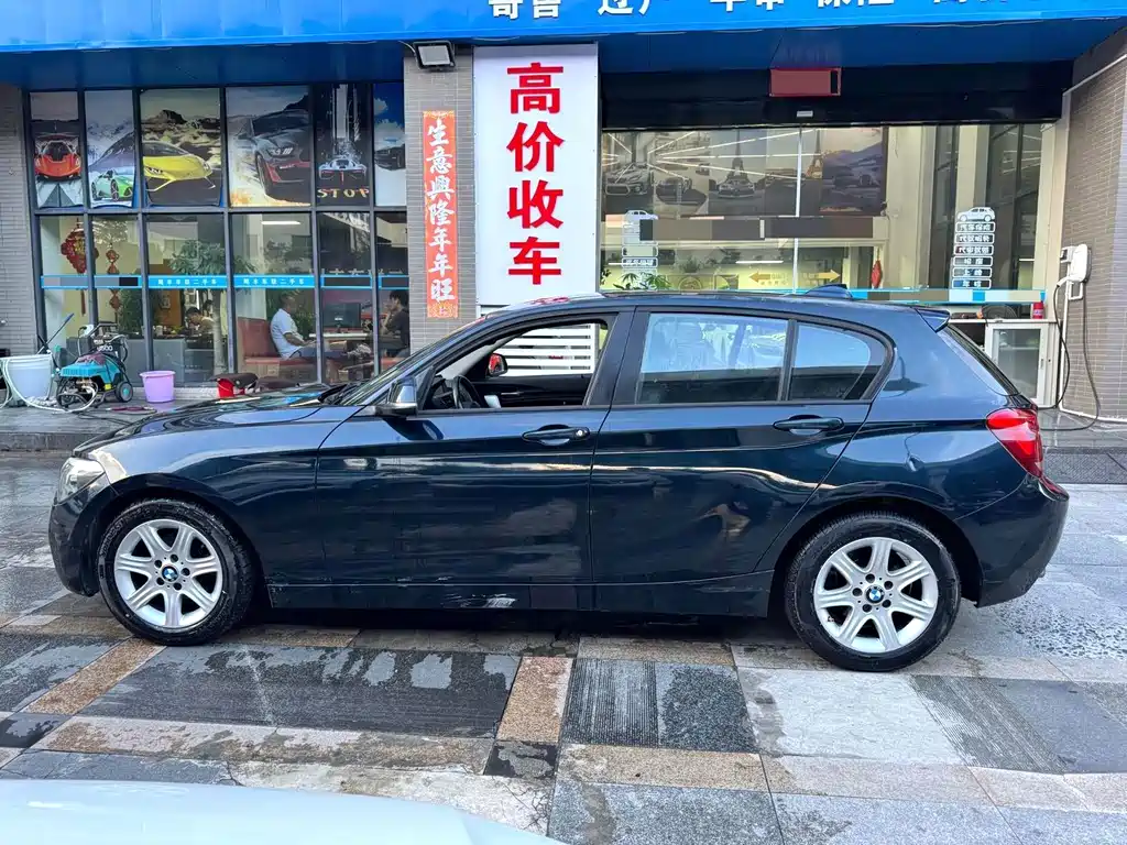 BMW 1 Series (Import) — миниатюра 4