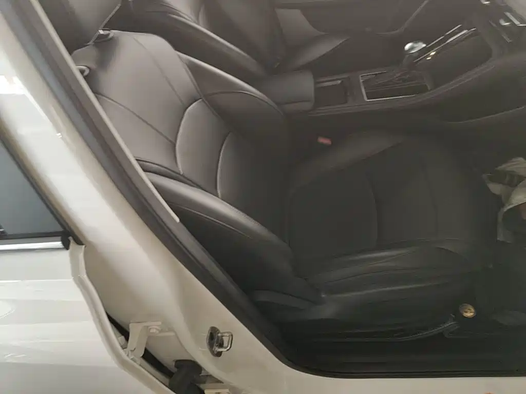 Roewe i5 — миниатюра 25