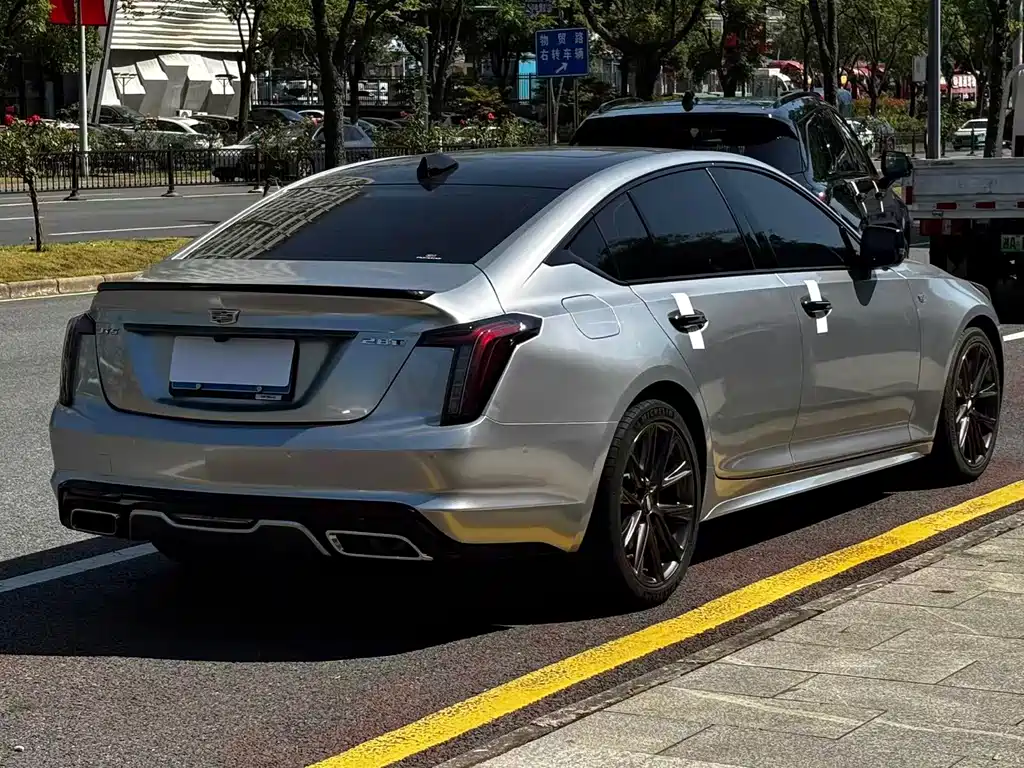 Cadillac CT5 — миниатюра 14