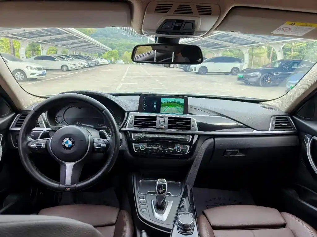 BMW 3 Series — миниатюра 5
