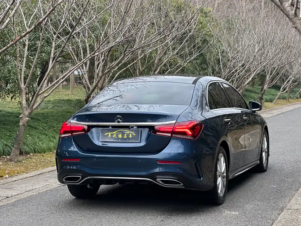 MERCEDES-BENZ A CLASS