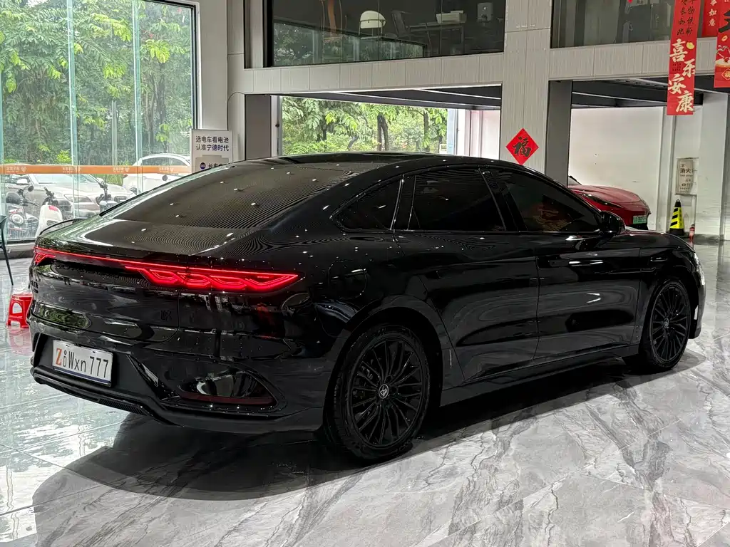 BYD Han — миниатюра 36