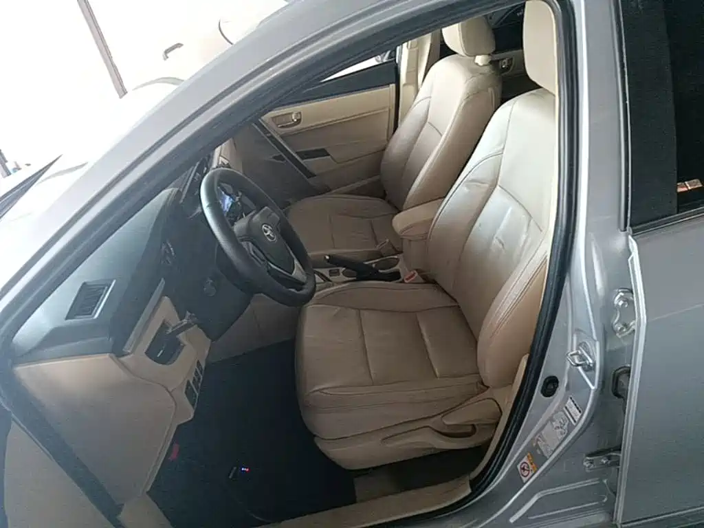 Toyota Corolla — миниатюра 15