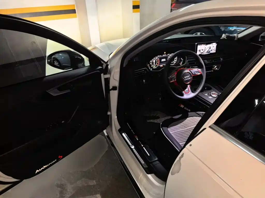 Audi A4L — миниатюра 12