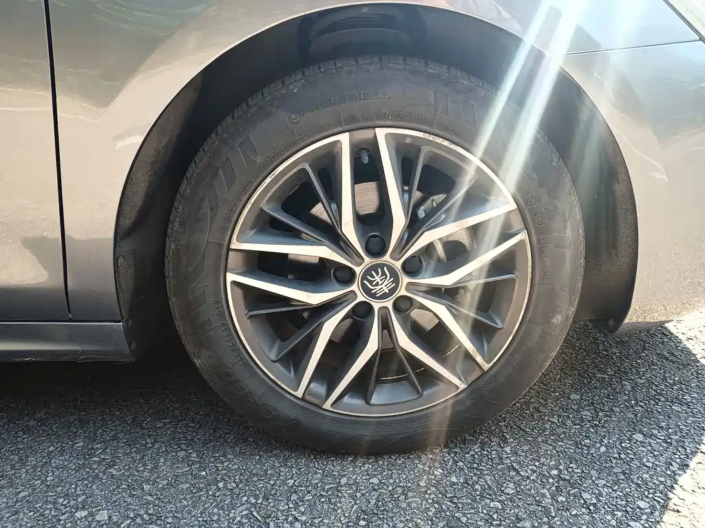 BYD Qin PLUS — миниатюра 8