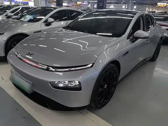 2021 Xpeng P7