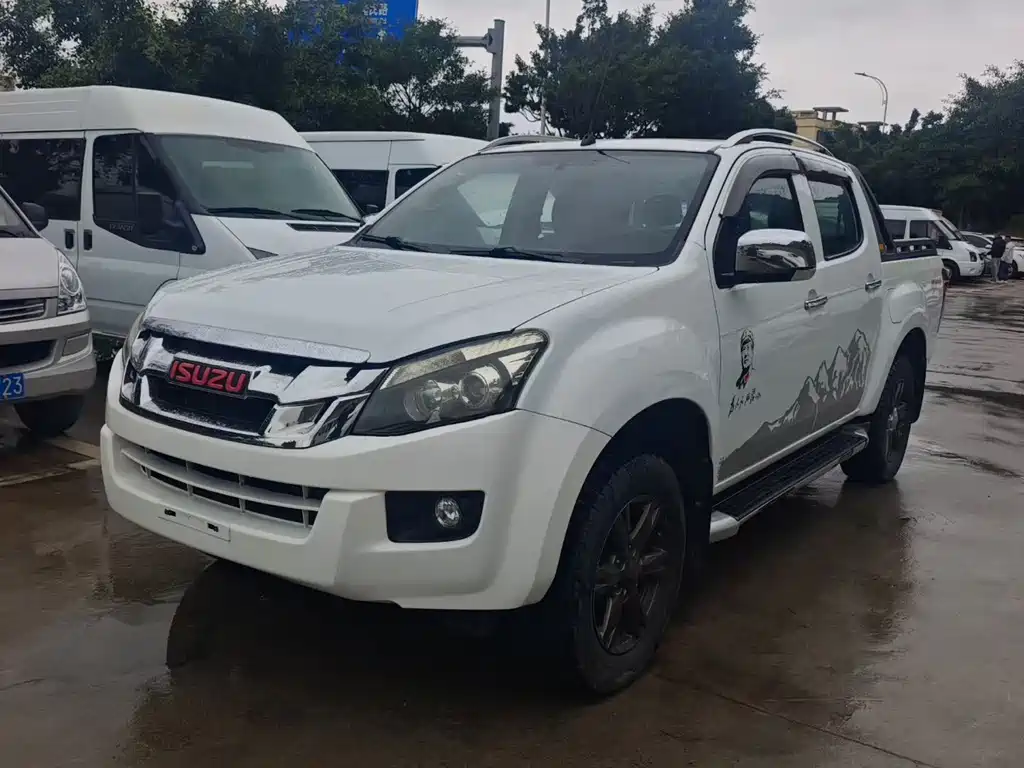 ISUZU D MAX