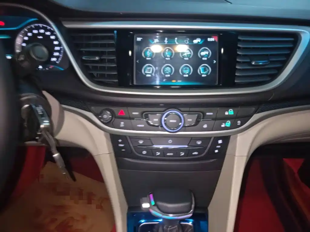 Buick Excelle — миниатюра 13