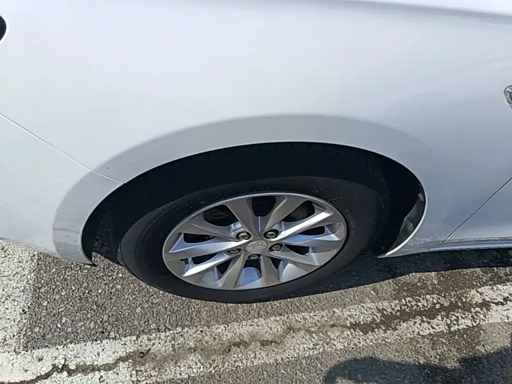 Buick Excelle — миниатюра 23