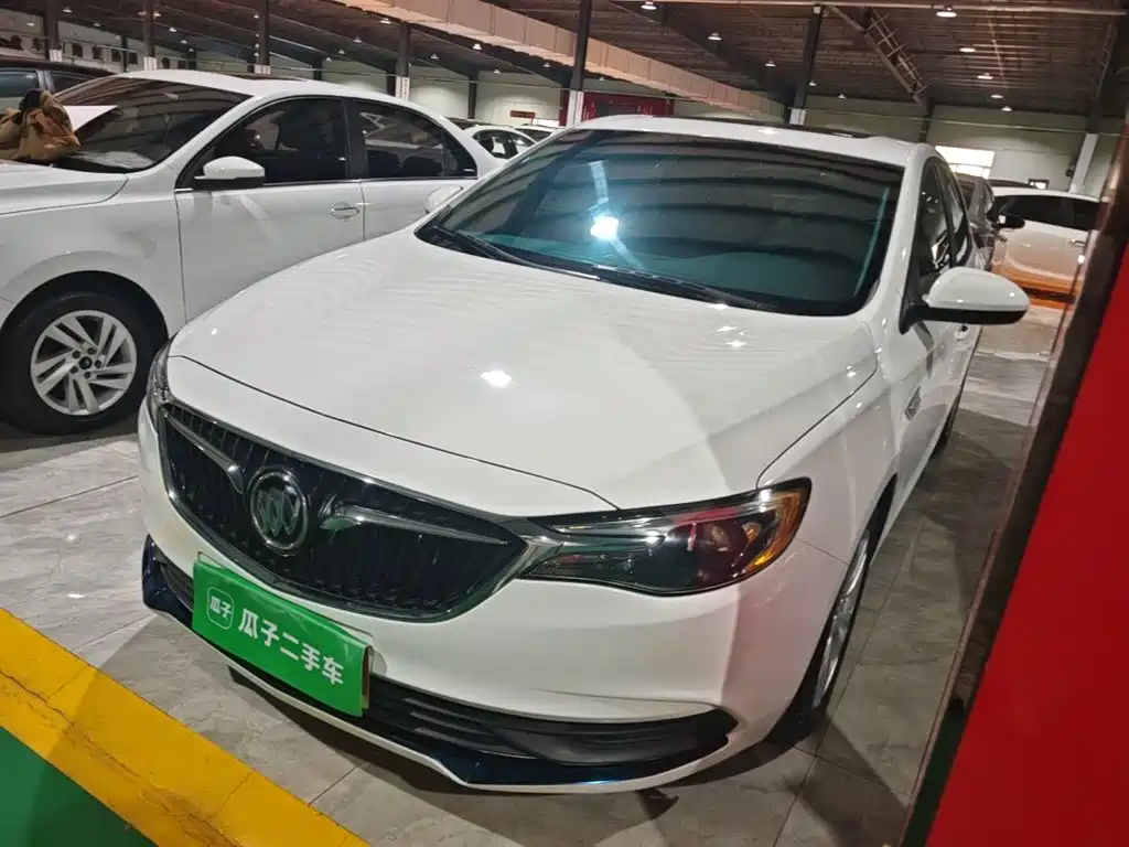 Buick Excelle — миниатюра 2