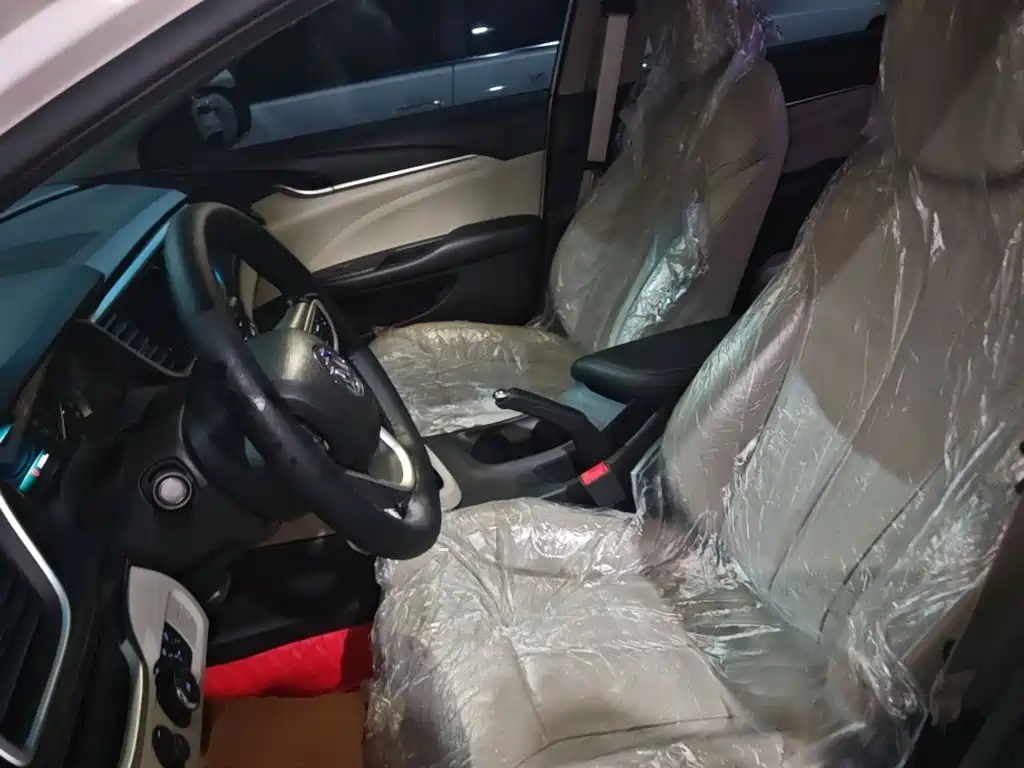 Buick Excelle — миниатюра 15
