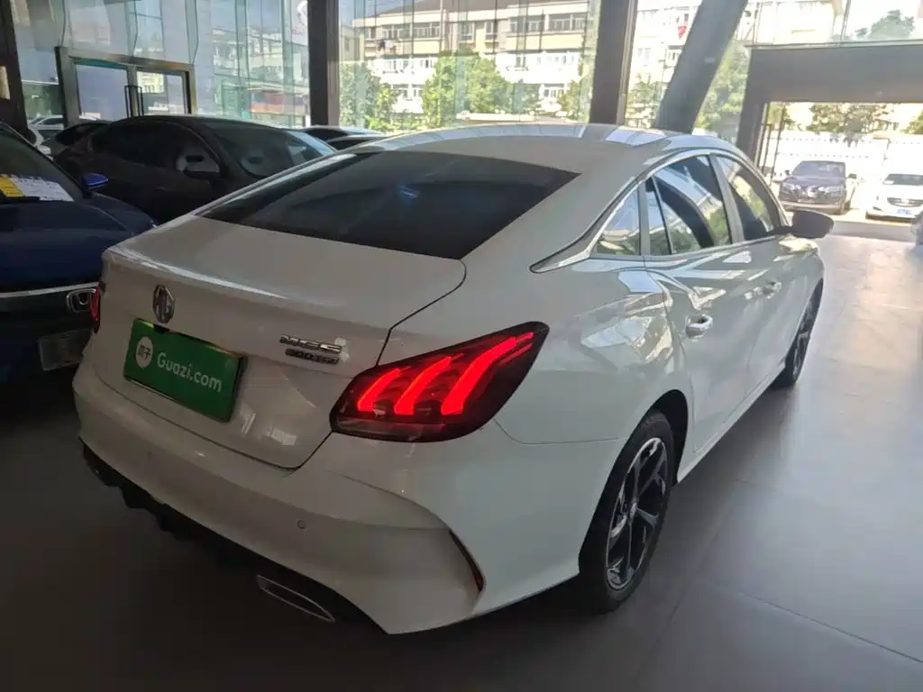 MG MG5 — миниатюра 7