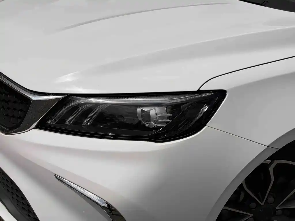 Geely Binrui — миниатюра 12