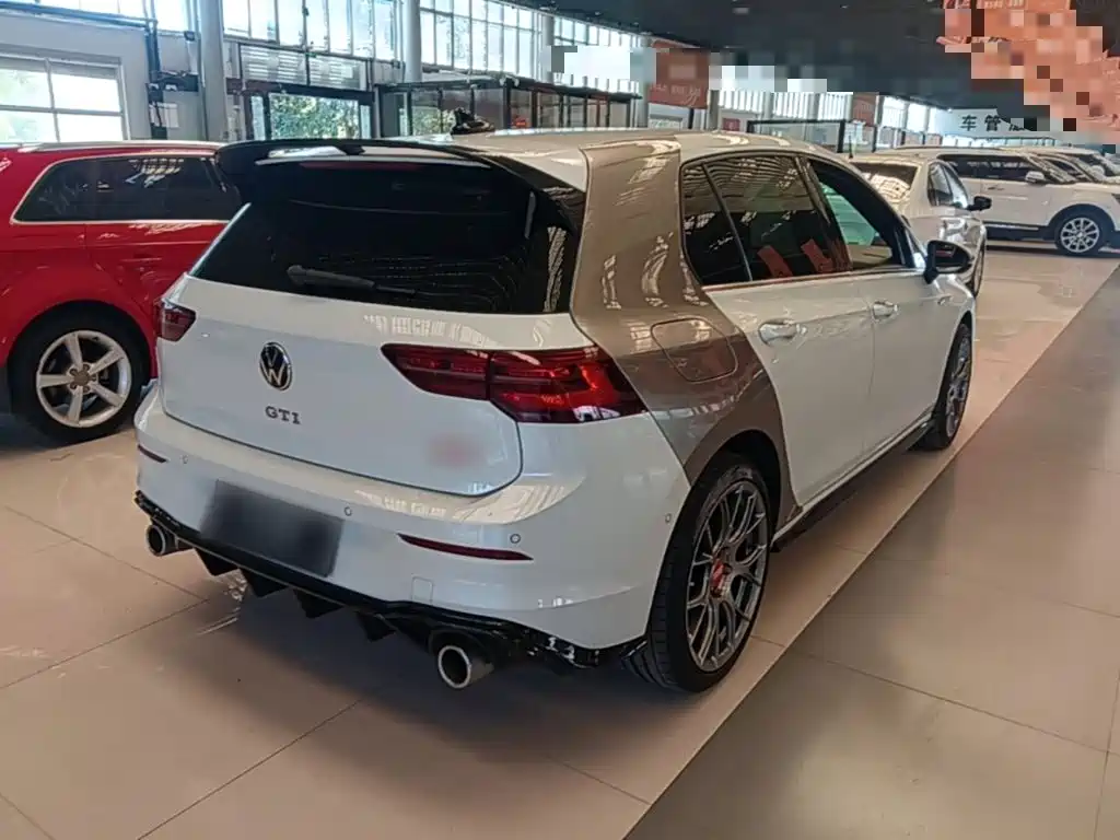 Volkswagen Golf — миниатюра 7
