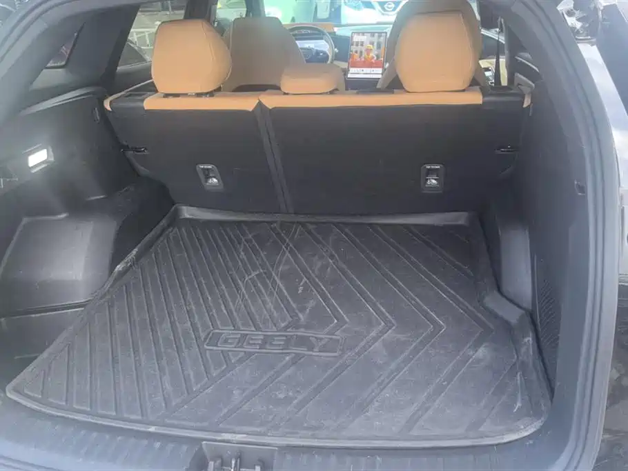 GEELY GALAXY GALAXY L7