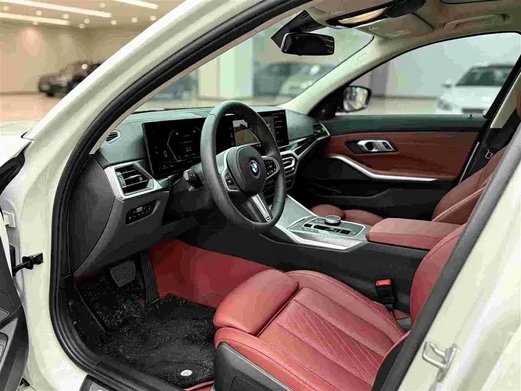 BMW 3 Series — миниатюра 5