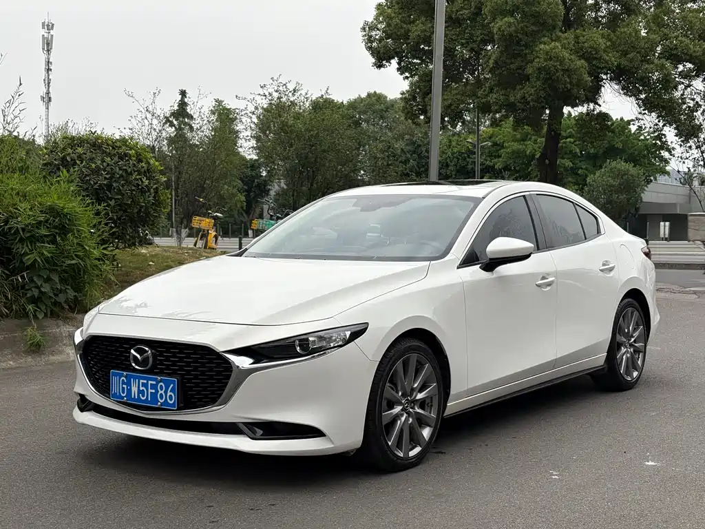 Mazda 3 Axela 2021