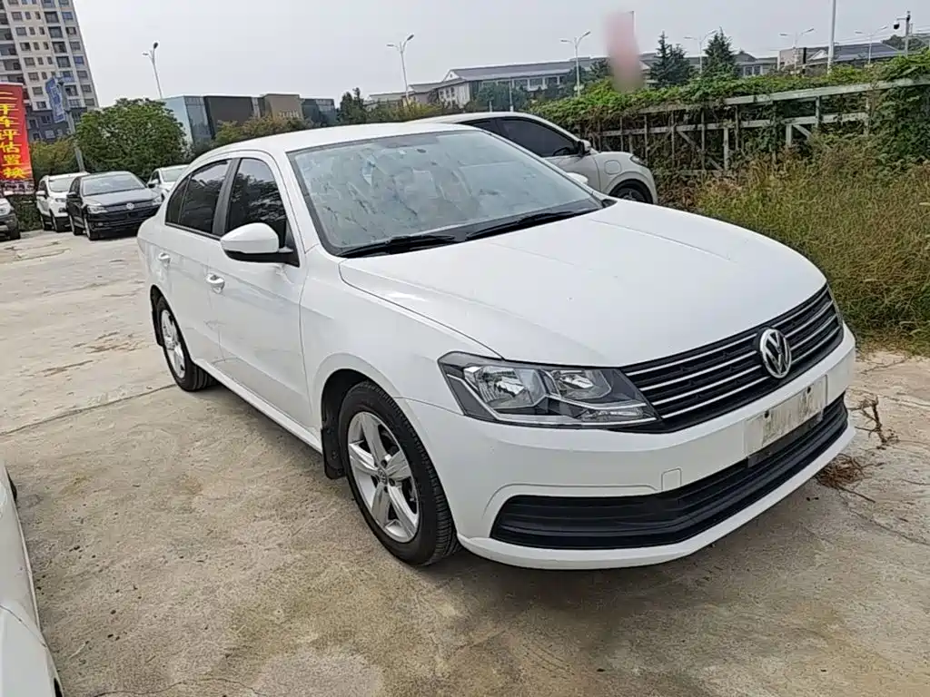 Volkswagen Lavida — миниатюра 4