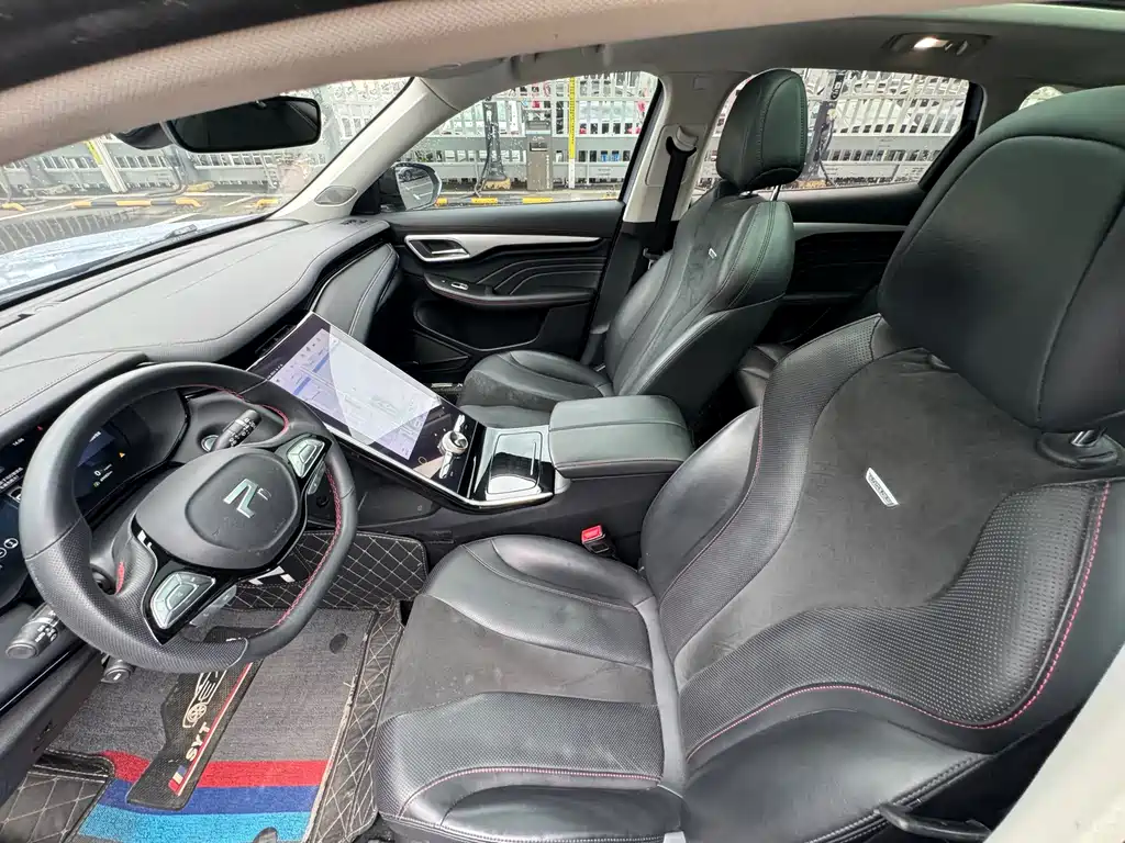 Roewe Feifan MARVEL R — миниатюра 5