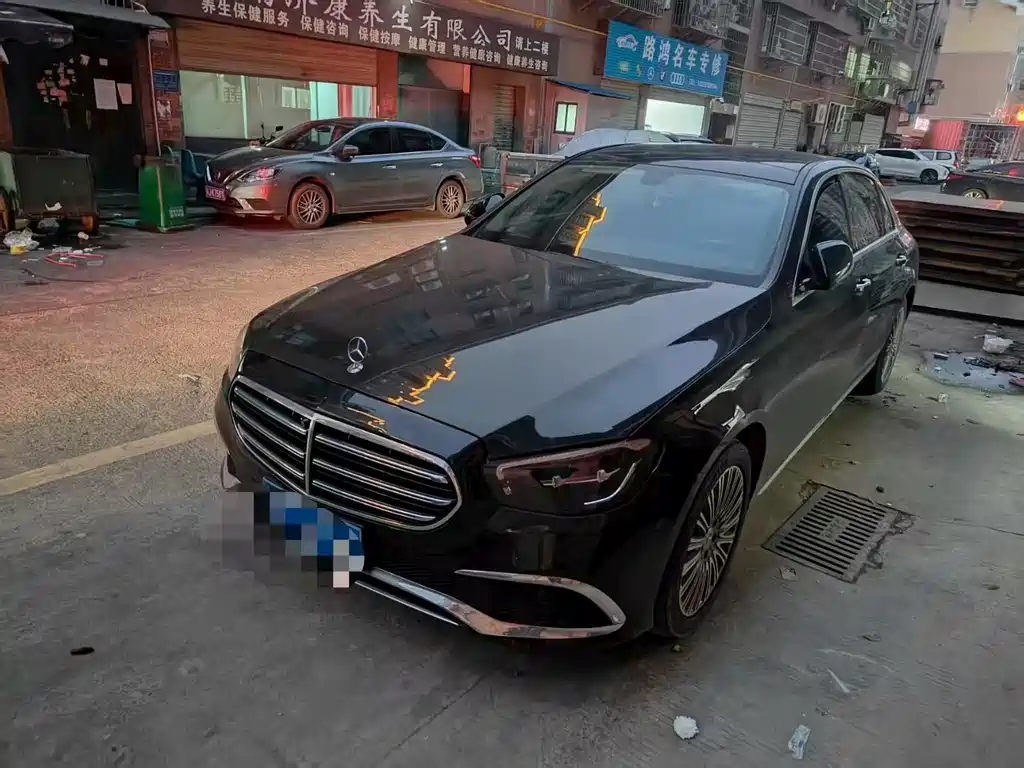 Mercedes-Benz E-Class 2023