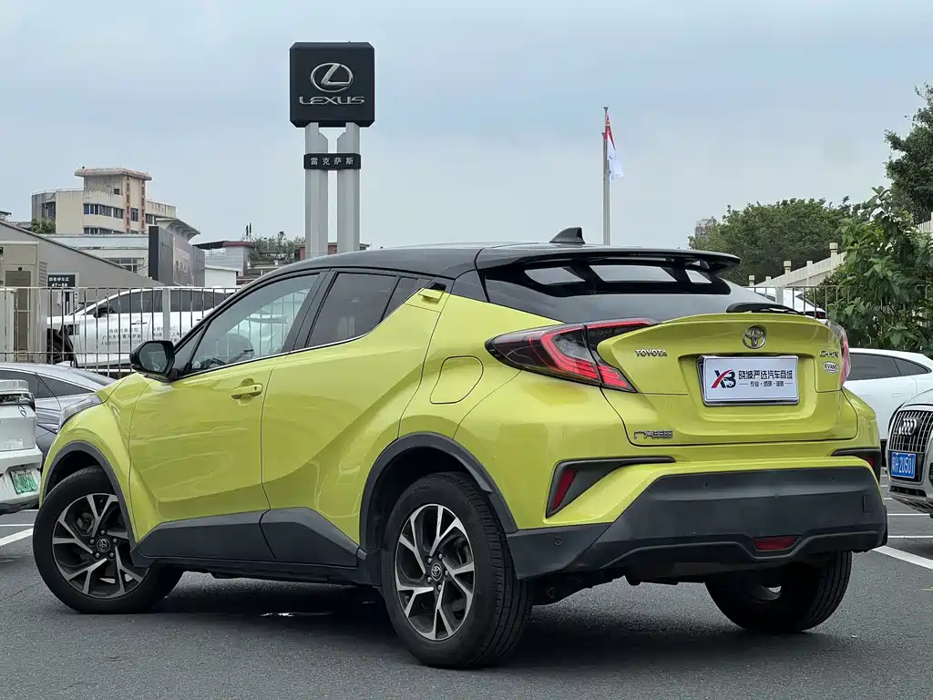 Toyota C-HR — миниатюра 9