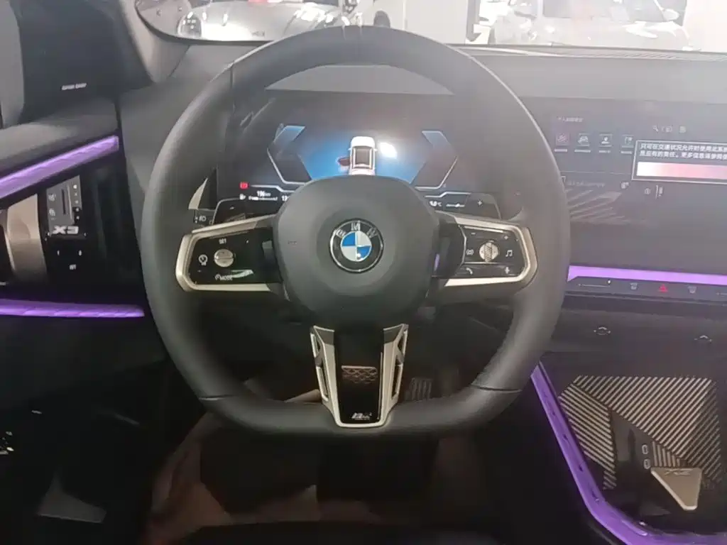BMW X3 — миниатюра 11
