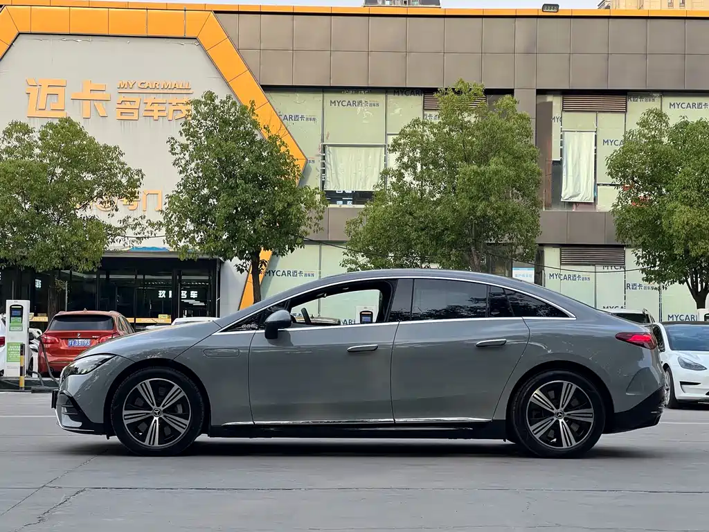 Mercedes-Benz EQE — миниатюра 9