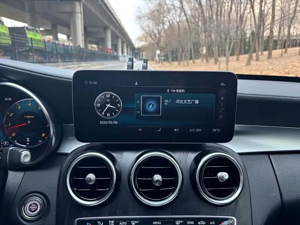 MERCEDES-BENZ C CLASS