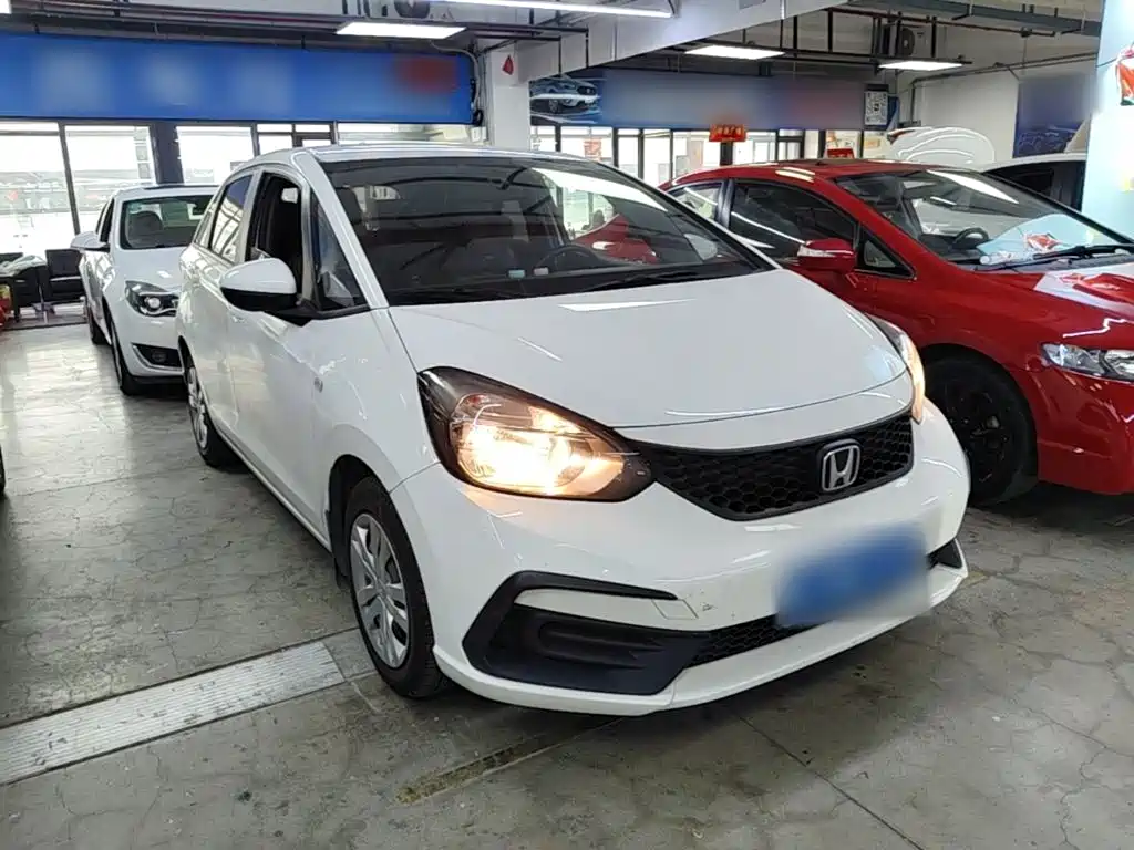 Honda Fit — миниатюра 4
