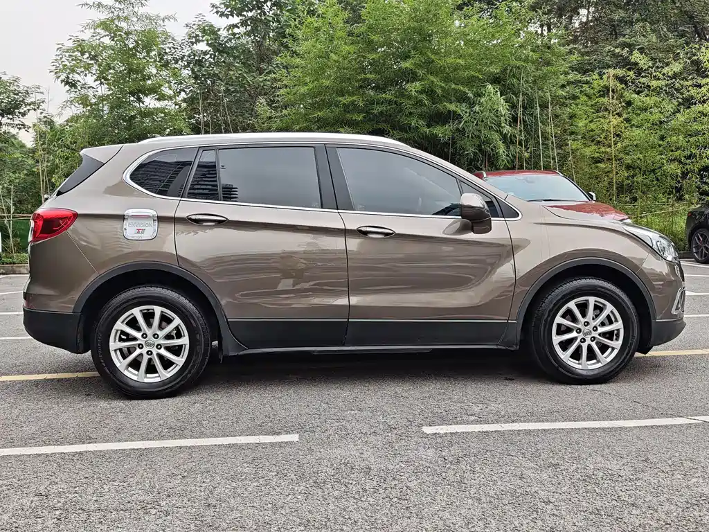 Buick Envision Plus — миниатюра 8