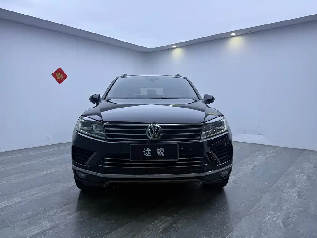 Volkswagen Touareg — миниатюра 2