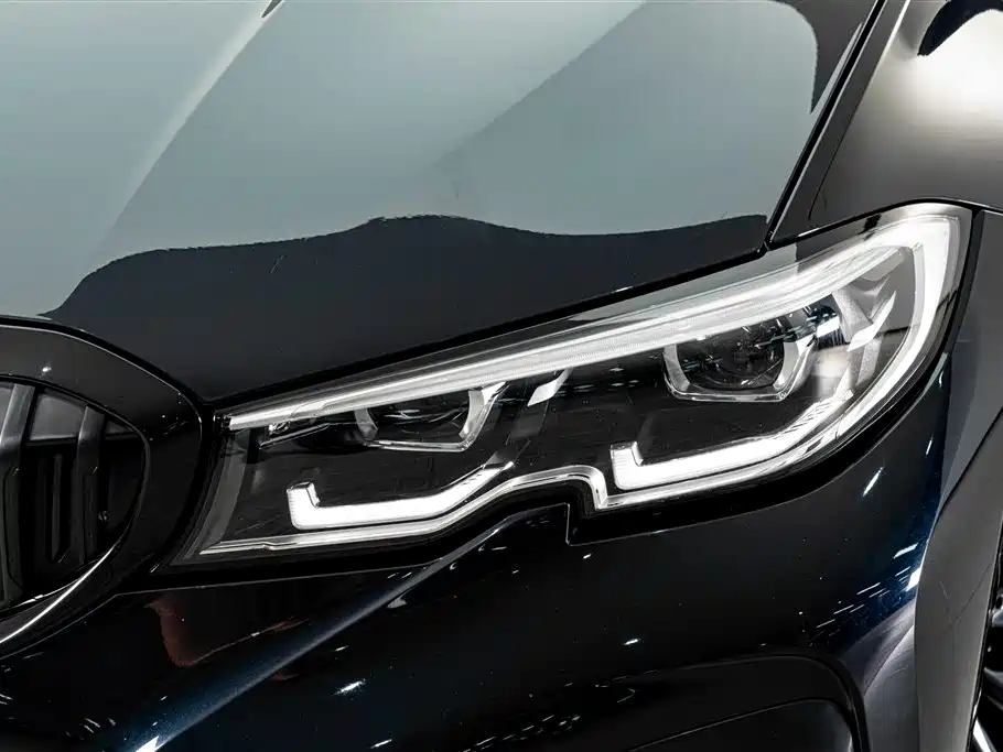 BMW 3 Series — миниатюра 4