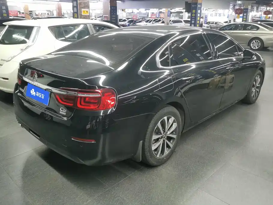 Citroen C6 — миниатюра 3