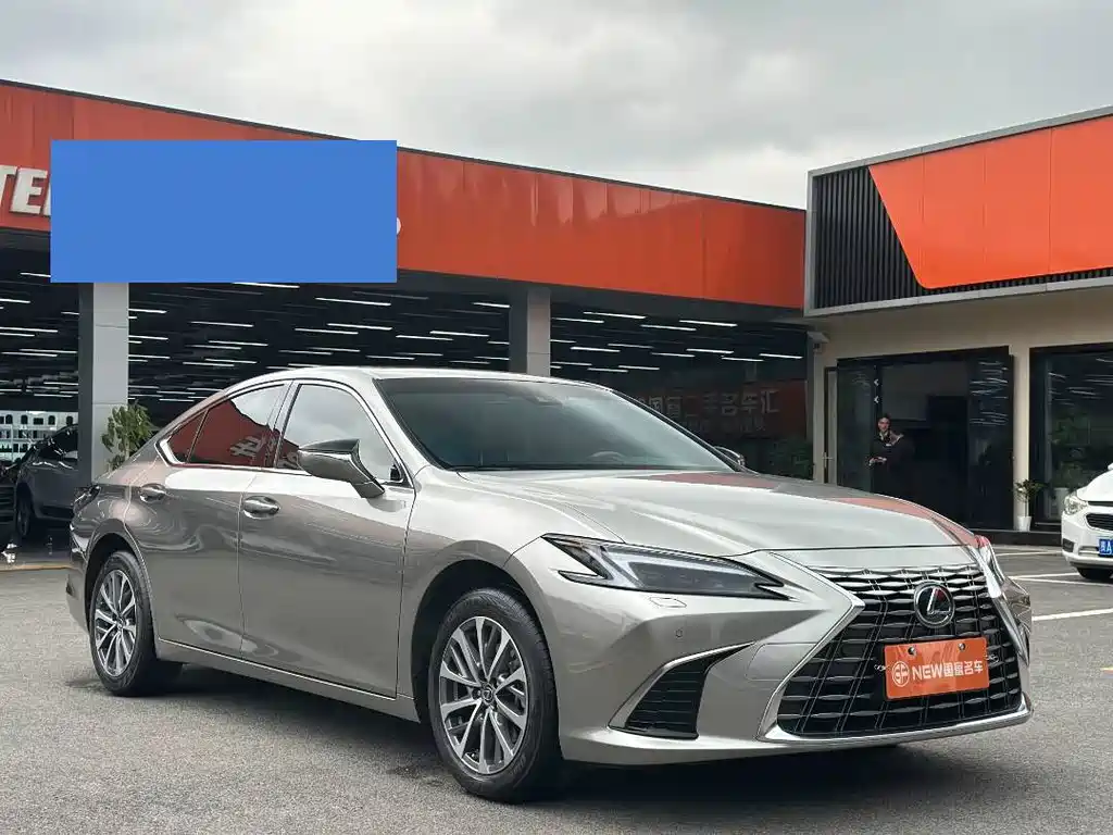 Lexus ES — миниатюра 3