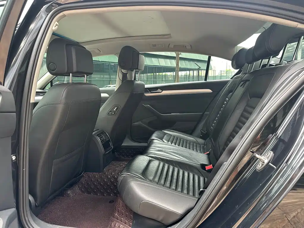 Volkswagen Magotan — миниатюра 8