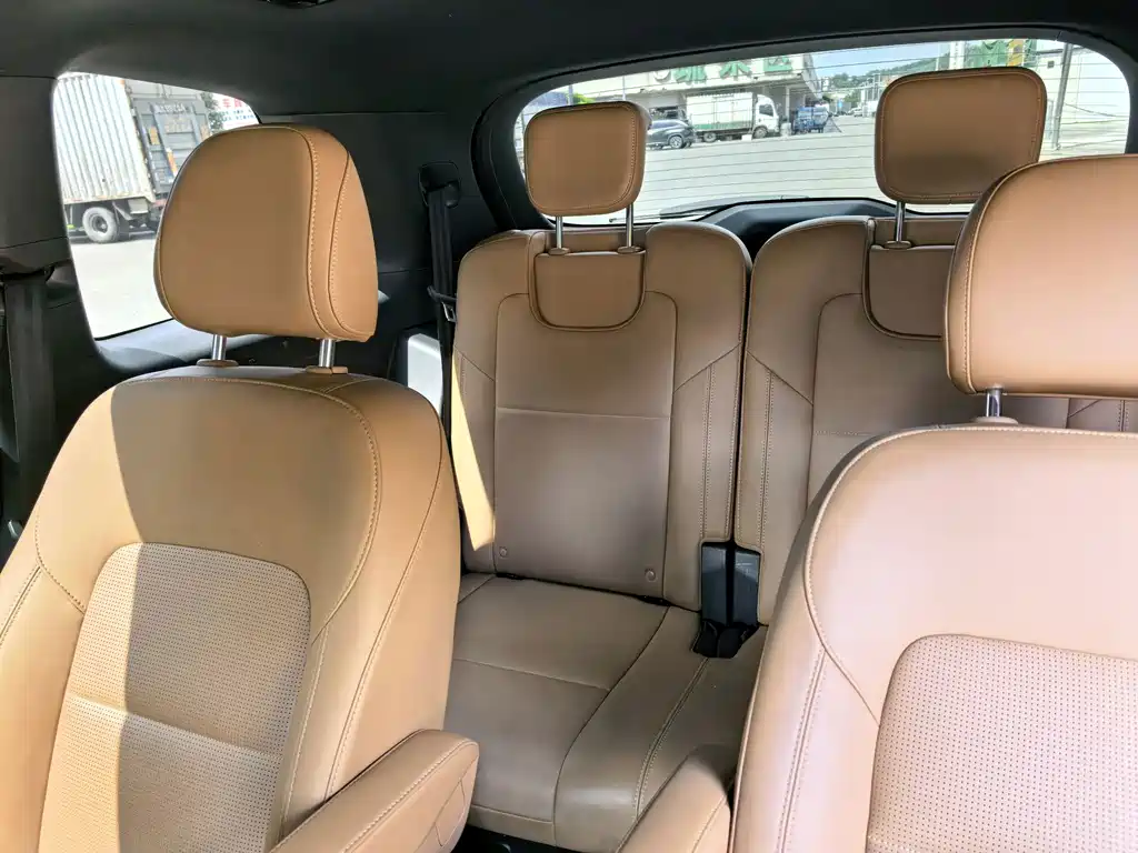 Li Auto Li ONE — миниатюра 7