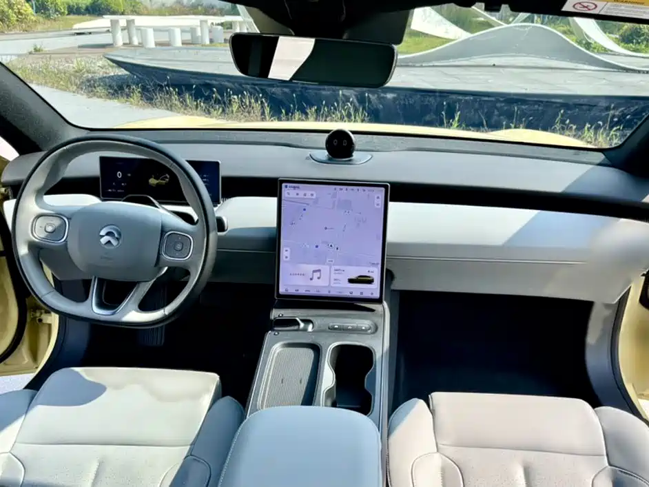 NIO ET5T — миниатюра 4