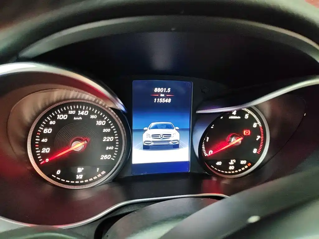 Mercedes-Benz C-Class — миниатюра 12