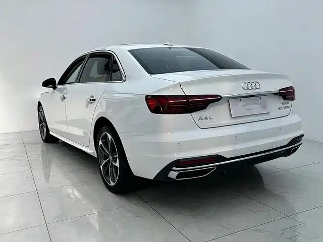 Audi A4L — миниатюра 5