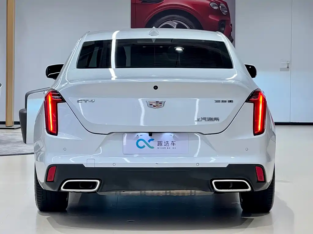 CADILLAC CT4