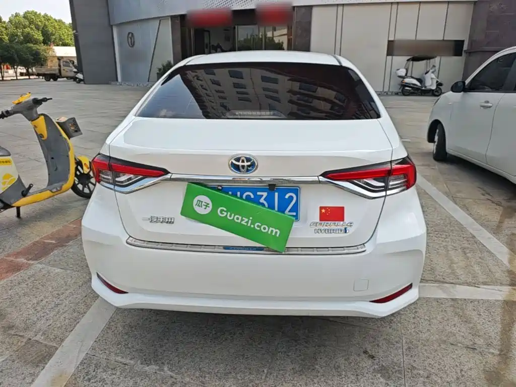 Toyota Corolla — миниатюра 6