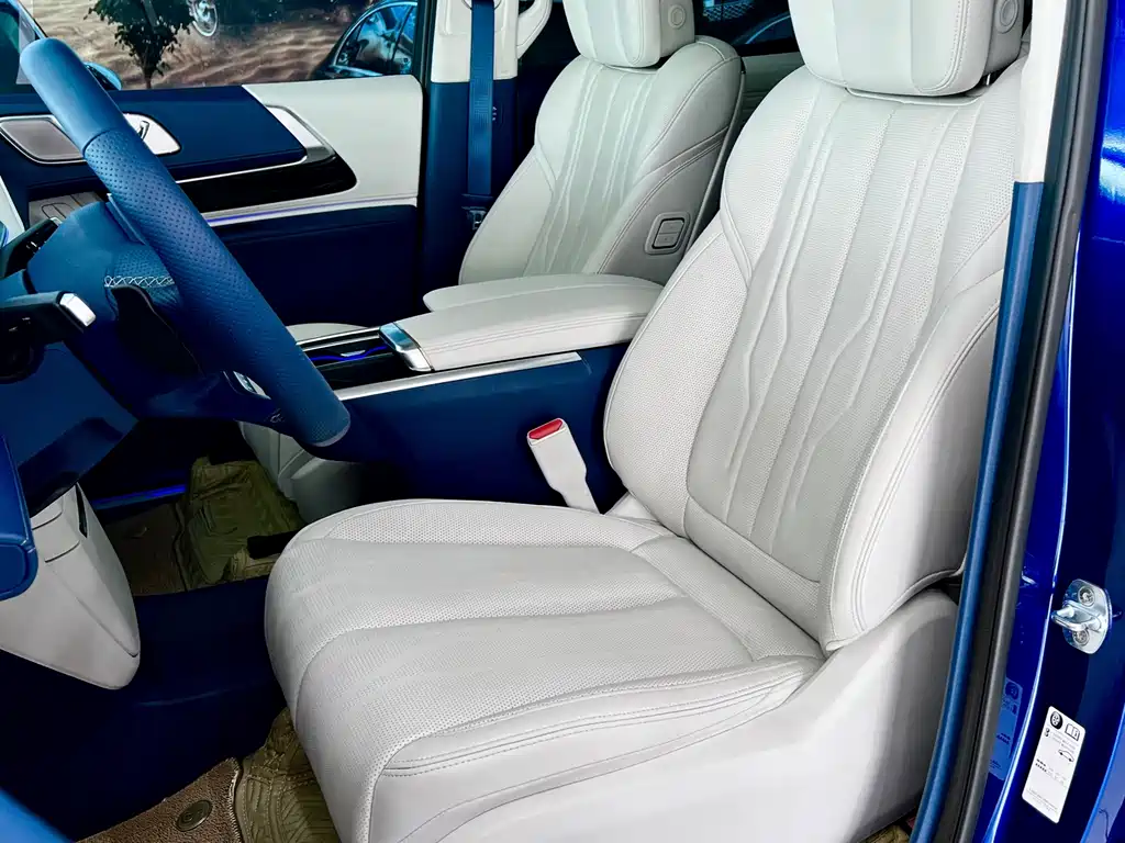 Buick Century 2023 2.0T мест