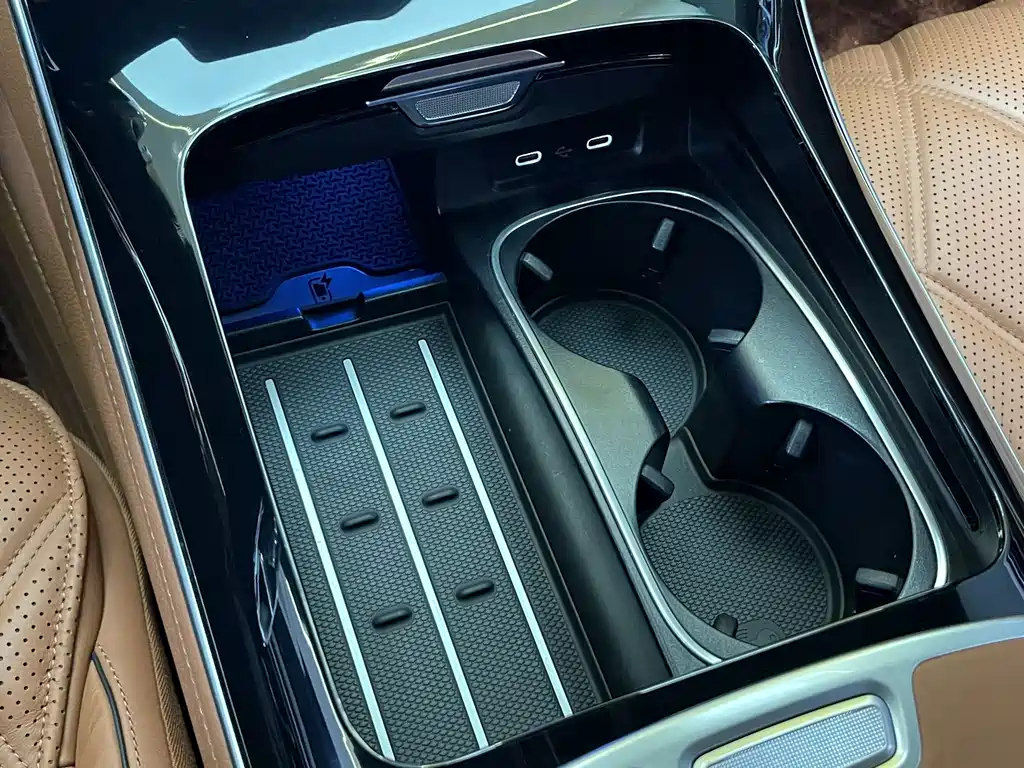 Mercedes-Benz S-Class — миниатюра 19