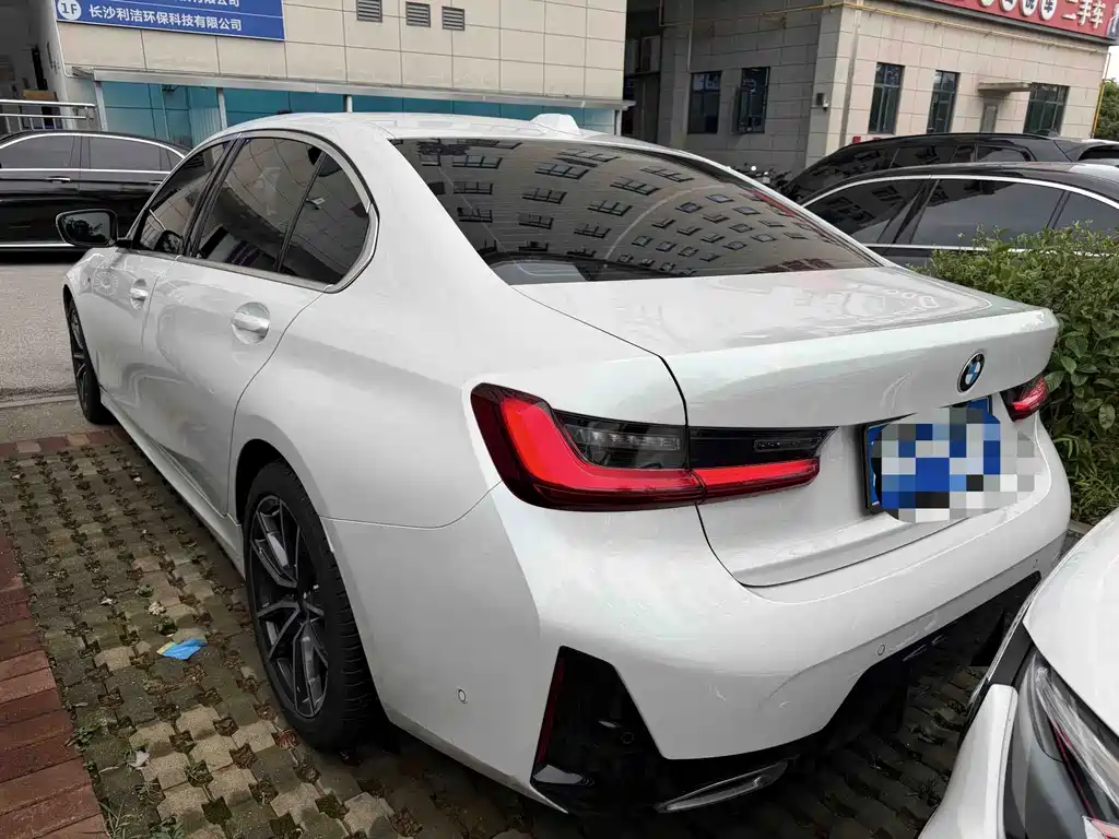 BMW 3 Series — миниатюра 2