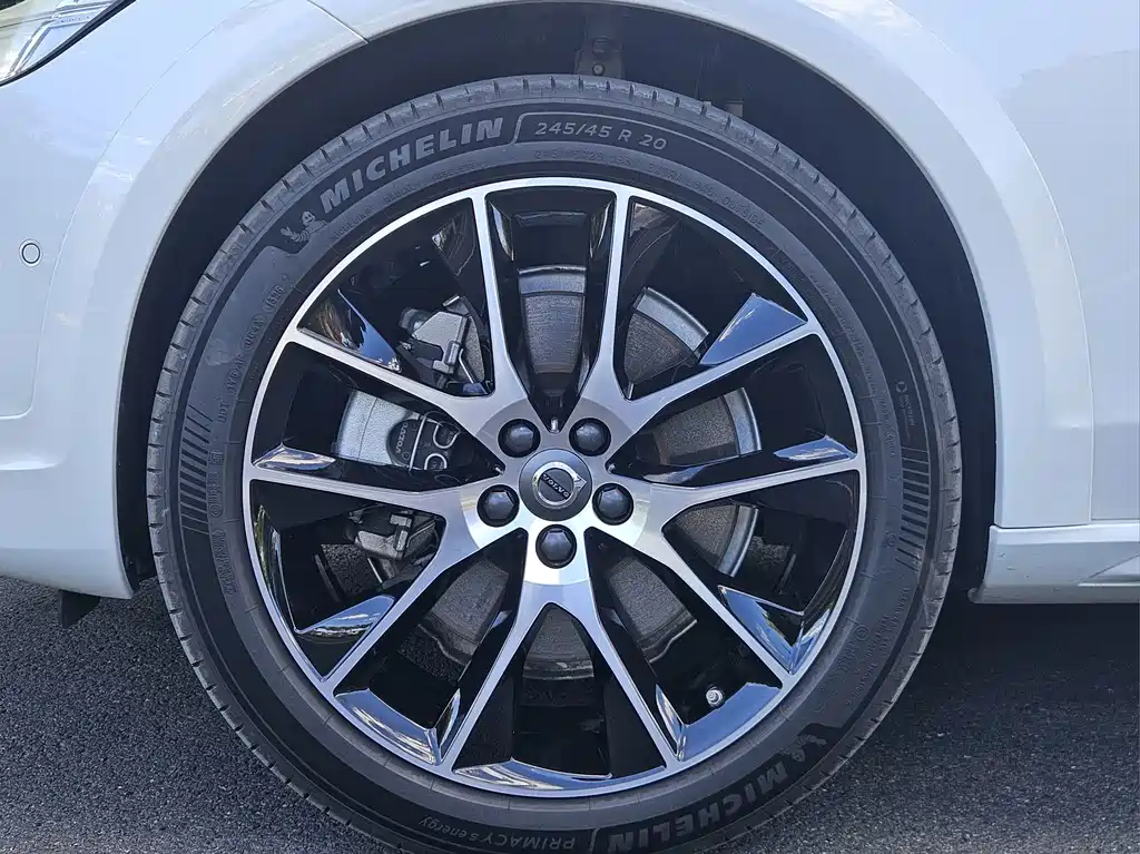 Volvo V90 — миниатюра 23